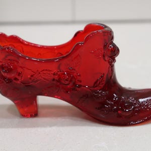 Vintage Fenton Ruby Cabbage Rose toffel tillverkad i USA *Se beskrivning*