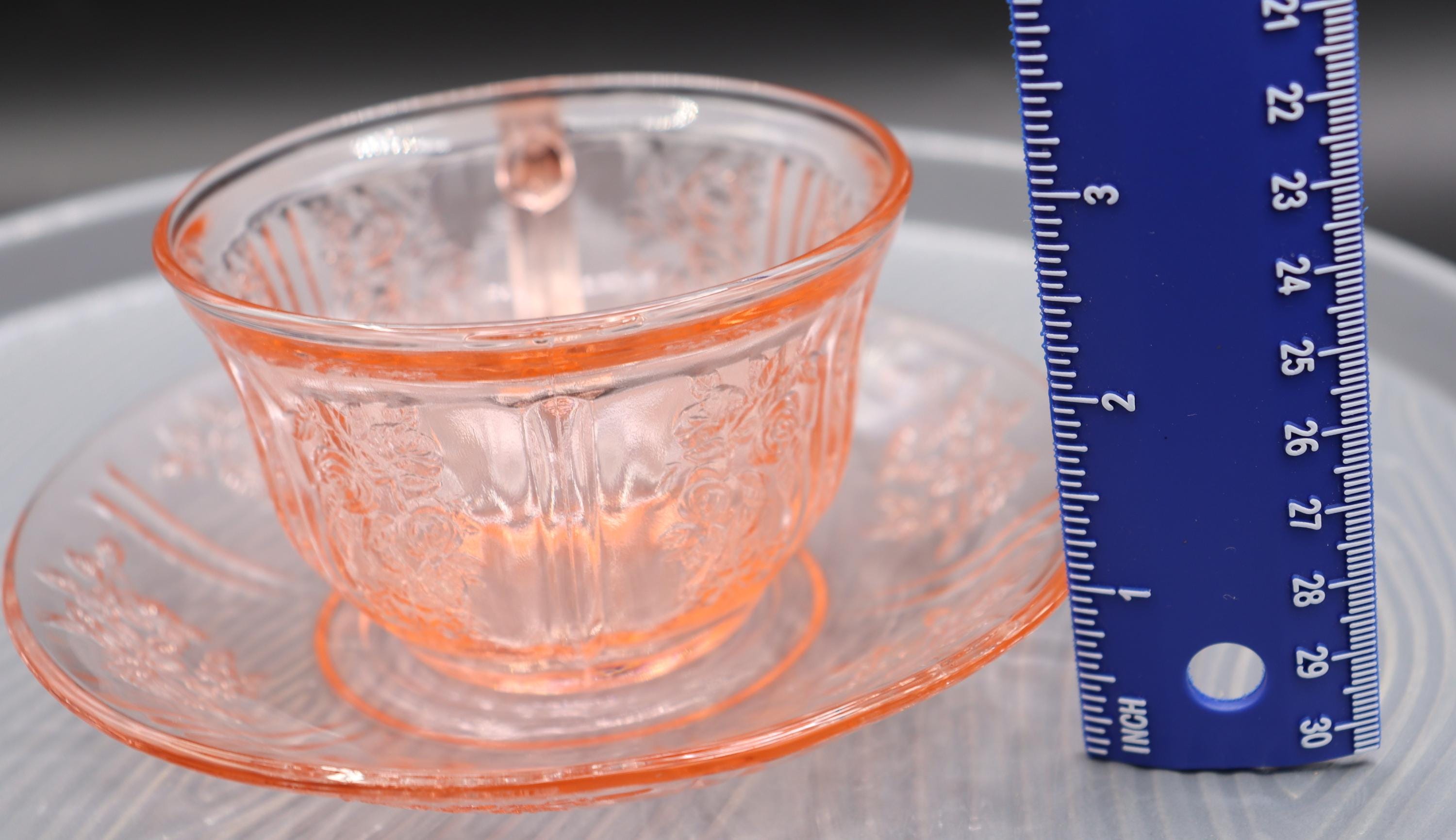 ヴィンテージ フェデラル シャロン ピンク デプレッション グラス