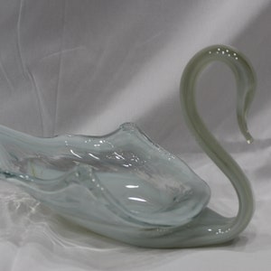 Art vintage en verre, noix de cygne et bibelot