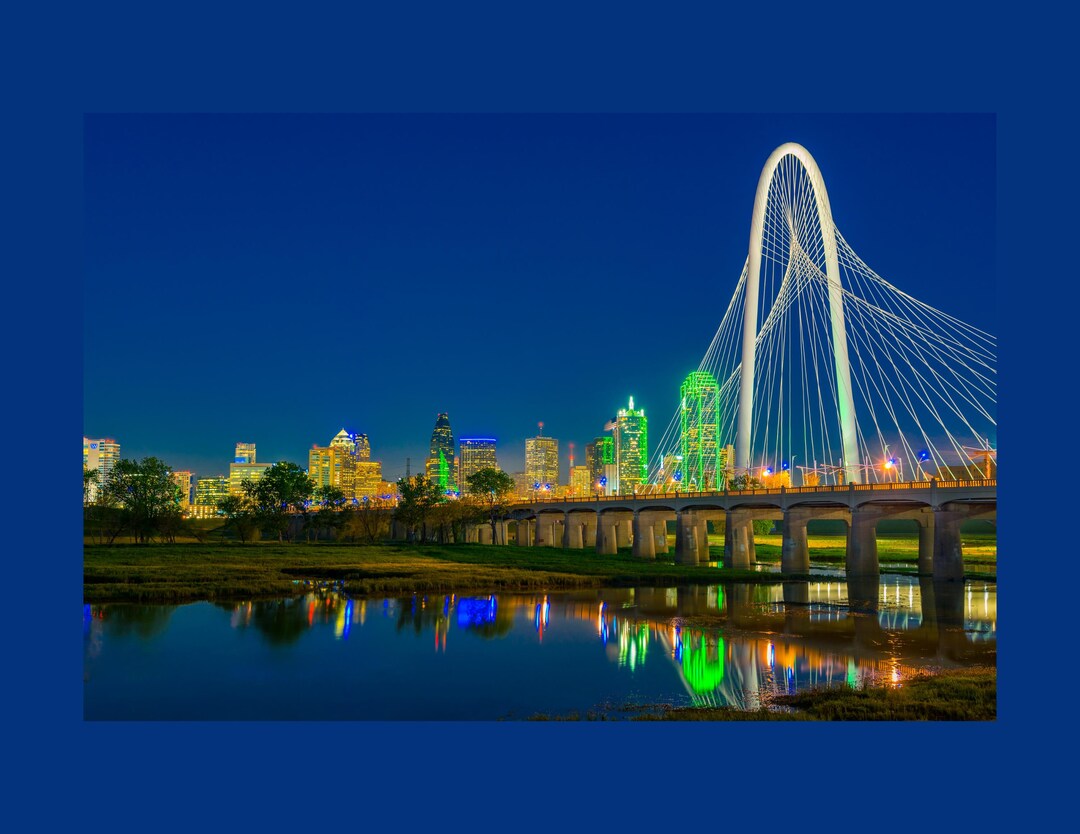 Dallas Texas Skyline at Dusk - Etsy