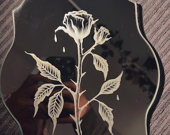 Specchio della rosa sanguinante