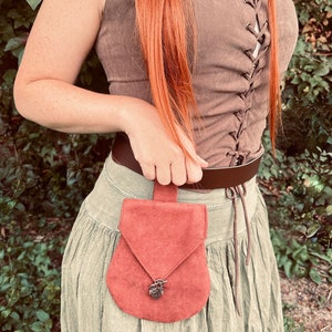 Renfaire Leaf Pouch, Wood Elf Druid Hunter Cosplay, Fantasy Festival Satchel, Medieval Belt, Renaissance Fair Bag