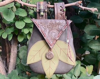 Torba na pasek ze skóry wegańskiej: Renfaire Elf Cosplay Satchel