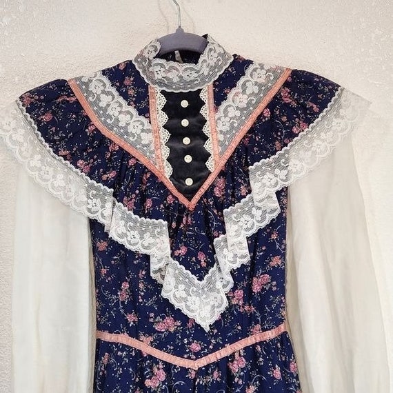 Gunne Sax Vintage Prairie Navy Blue Floral Dress … - image 2