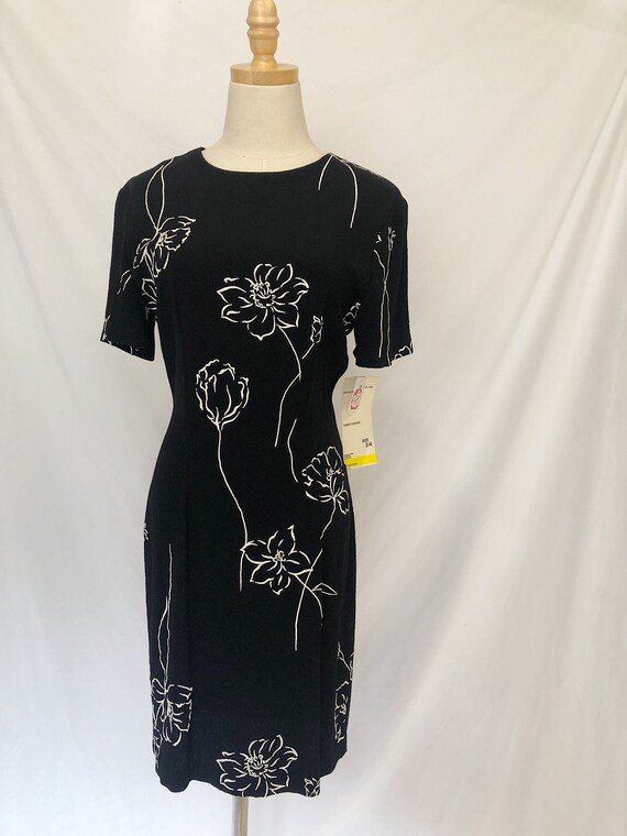 90’s Floral Little Black Dress - image 2