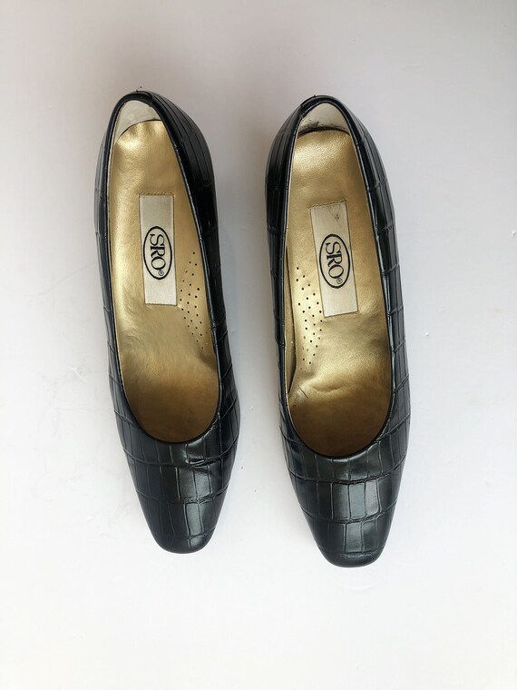 Vintage Black Leather Pumps - image 4