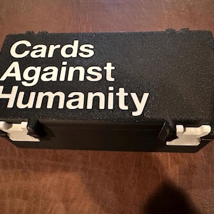 Caja de cartas de Cards Against Humanity