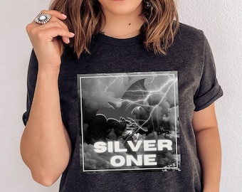Camiseta de la Cuarta Ala: Camiseta de fantasía Silver One Dragon Rider