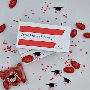 Favor for graduation type medicine and pharmacology, personalized confetti box, pharmacy graduation, graduation confetti holder