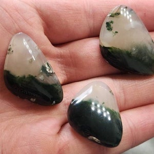 TK Montana Green Moss Agates