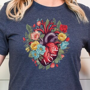Anatomical heart love, anatomical heart shirt, love shirt, Valentine&#39;s shirt, anatomy shirt, nerd shirt