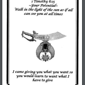Könnte beinhalten: Ein Schwarzweißbild eines Schwertes mit einem Stern- und Halbmond-Design. Der Text "1 Timotheus 6:15 ~Dein Potenzial~ Gehe im Licht der Sonne, als ob alle dich jederzeit sehen könnten" befindet sich über dem Schwert. Der Text "Ich bin gekommen, um dir zu geben, was du willst, damit du lernst, zu wollen, was ich zu geben habe" befindet sich unter dem Schwert.