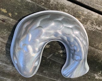 Mini Metal Gelatin Mold, Small Silver Aluminum Baking Tin, Cottagecore Kitchen Wall Decor