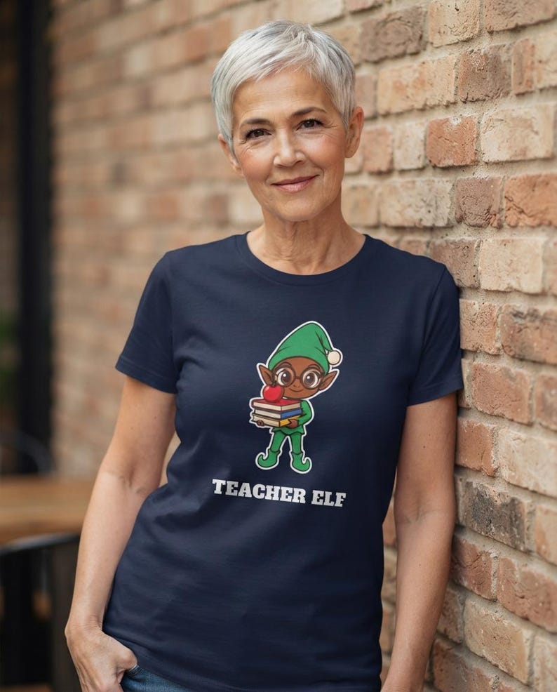 Teacher Elf Christmas Shirt, Cute Teacher Holiday Tee, Teacher Gift, Xmas Elf Top afbeelding 6