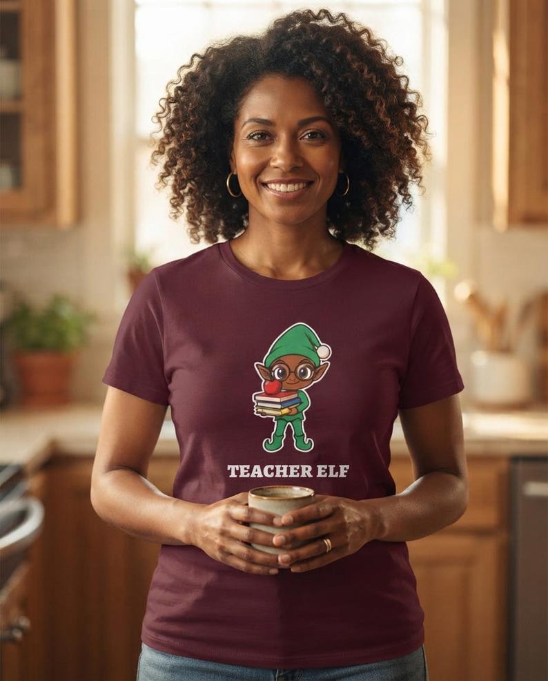 Teacher Elf Christmas Shirt, Cute Teacher Holiday Tee, Teacher Gift, Xmas Elf Top afbeelding 7