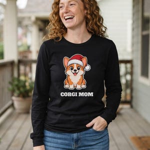 Corgi Mom Christmas Shirt, Corgi Santa Hat Tee, Corgi Mom Gift, Corgi Lover Top zdjęcie 4