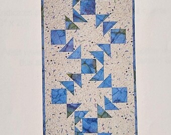 Pattern - Crazy Eights Table Runner Pattern, Physical Pattern