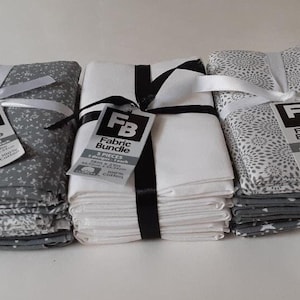  Fat Quarters Fabric Quilting Bundles 18 x 22 Clearance Grey 7  Pcs Baby Cotton Craft Fabric Gray Precut Patchwork Quarter Sheets for  Sewing Project, Patchwork, DIY Crafts … : Health & Household
