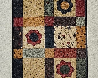 Pattern - Prairie Flowers Table Runner Pattern, Physical Pattern