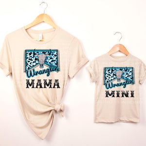 Wranglin Mama & Mini PNG-bundel: retro-ontwerp met koeienprint (digitale download)