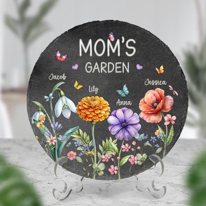 Grandma&#39;s Garden Stone, Personalized Grandma Stepping Stone Gifts for Grandma Mother&#39;s Day Gift from Grandchildren Birth Month Flower Garden