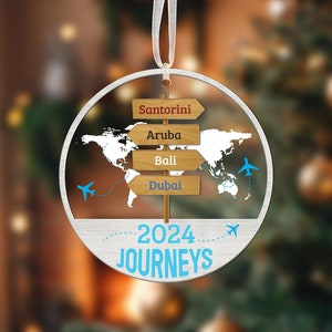 Ornamento personalizzato per avventure di viaggio, nuova avventura, ornamento natalizio per viaggi, ornamento per destinazioni di viaggio, regalo per viaggiatori, regalo di Natale