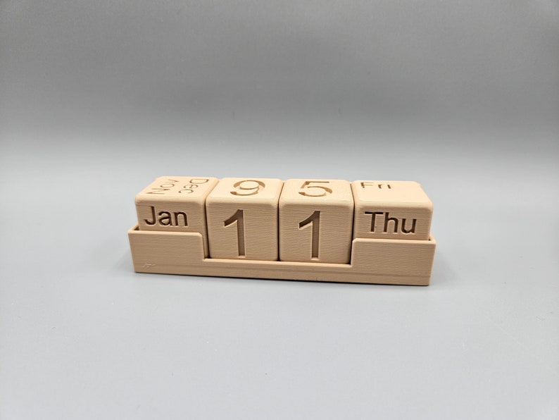 Modular Desk Calendar – 3D Printed Minimalist Perpetual Calendar for ...