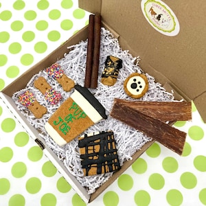 Pawtisserie Dog Treat Gift Box | Human Grade, Handmade and Decorated Dog Cookies | Gifts for Medium and Large Dogs | Free & Fast Shipping