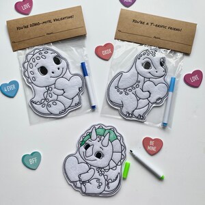 Dibujos de dinosaurios reutilizables para colorear en San Valentín