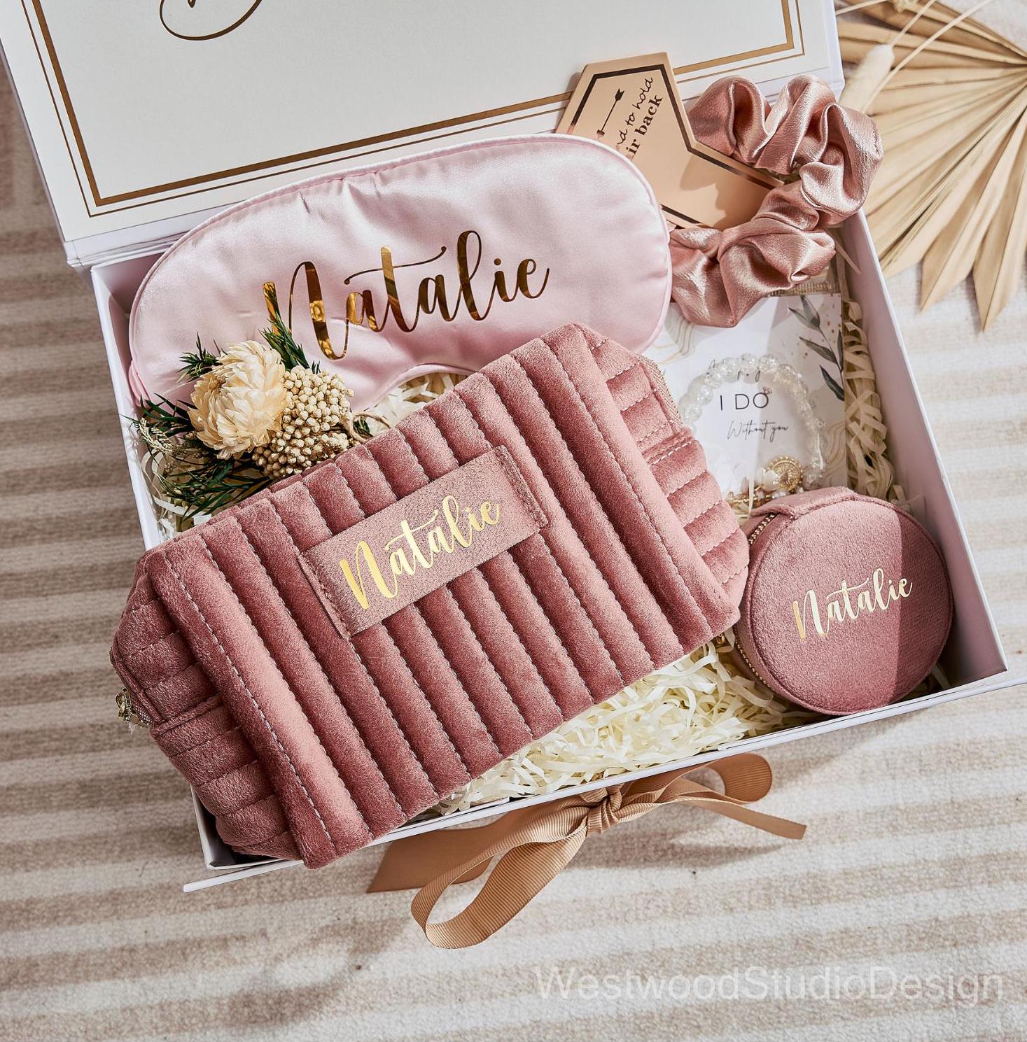 Personalisierte Schmuckschatulle, Brautjungferngeschenke, Hochzeitsgeschenke, personalisierte Schmuckschatulle aus Samt, Reiseschmucketui, Brautpartygeschenk, Geschenk für Mama