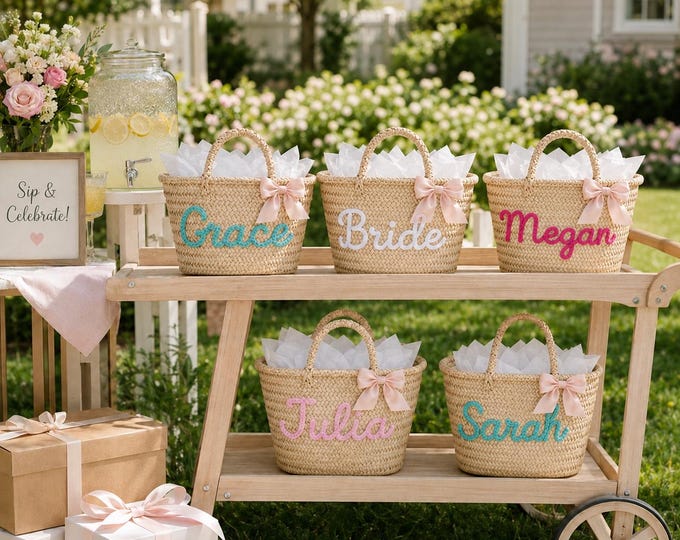 Custom Straw Beach Bag, Wedding Gifts, Personalized Bridesmaid Bag, Bridesmaid Gift Basket, Bachelorette Party Gift, Bridal Shower Favor