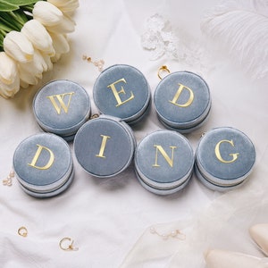 Portagioielli personalizzato, regalo per damigelle d'onore, bomboniere per matrimonio, portagioielli personalizzato, custodia da viaggio per gioielli, organizer per gioielli / regalo per il 18° compleanno