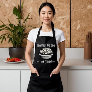 No me levanto y brillo, fermento masa madre en grandes cantidades 2 opciones de color Diseño SVG y PNG Cultura de masa madre Horneado con masa madre Diseño de camiseta