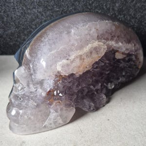 Amethyst Agate Skull