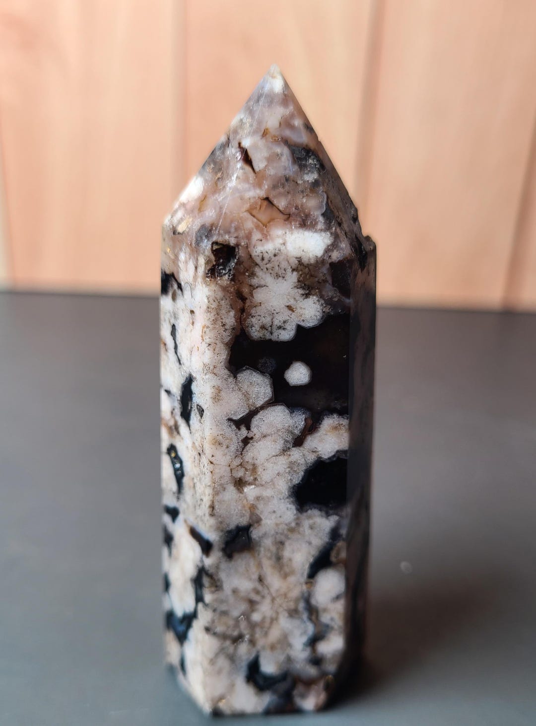 黒花瑪瑙　タワー　天然石 黒花瑪瑙 タワー 天然石