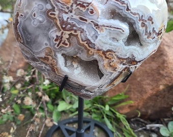 Stunning Mexican Crazy Lace Heart on Stand