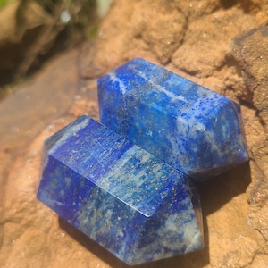 Pair of Double Terminated Points