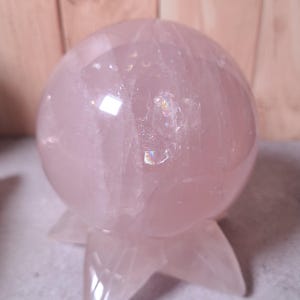 ローズクォーツ スフィア 80 mm スタンド付き - Etsy 日本
