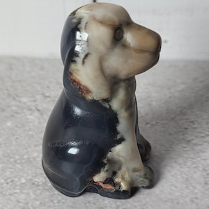 Volcano Agate Dog