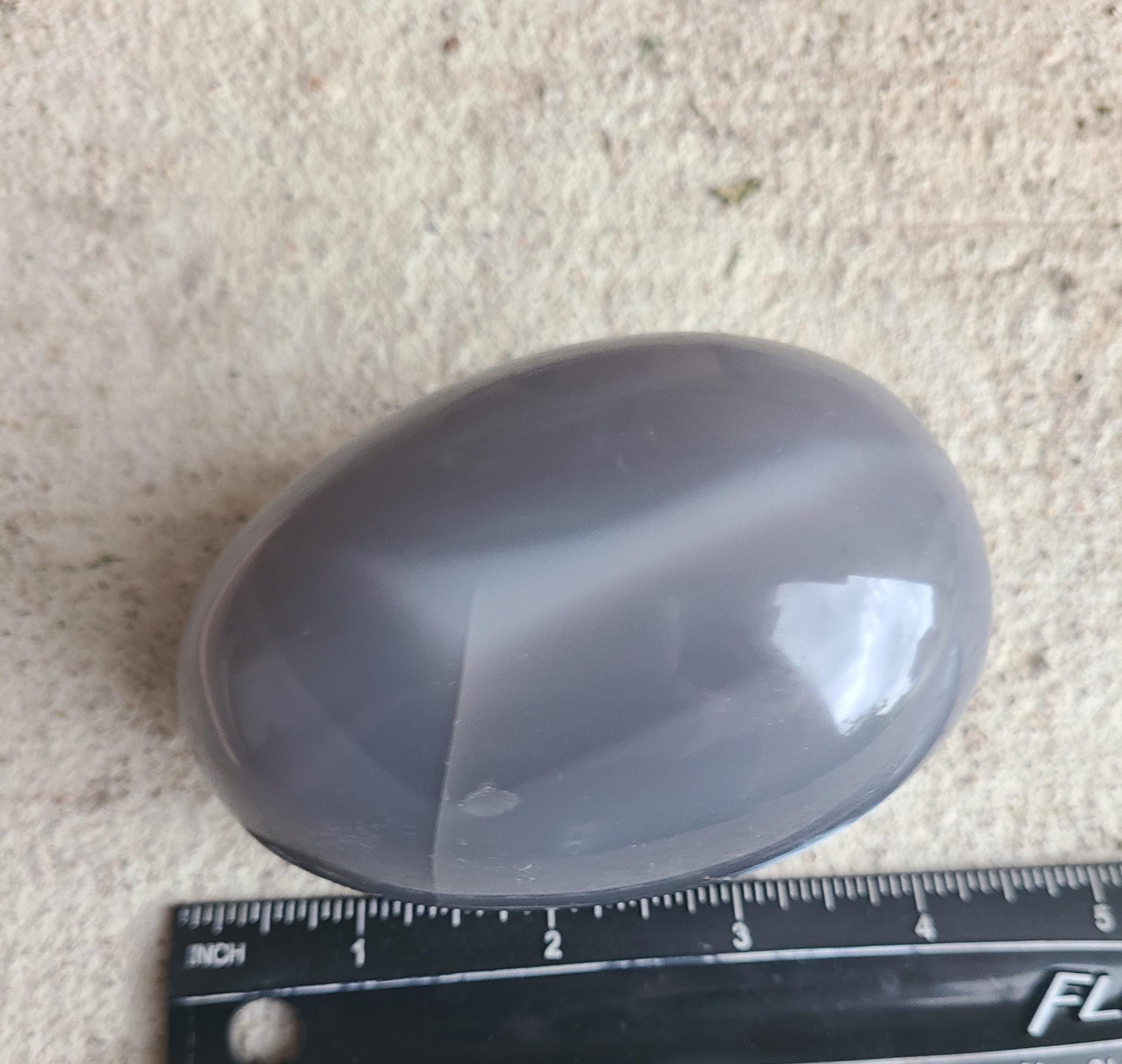 大きなシャチの瑪瑙の卵（1ポンド） - Etsy 日本