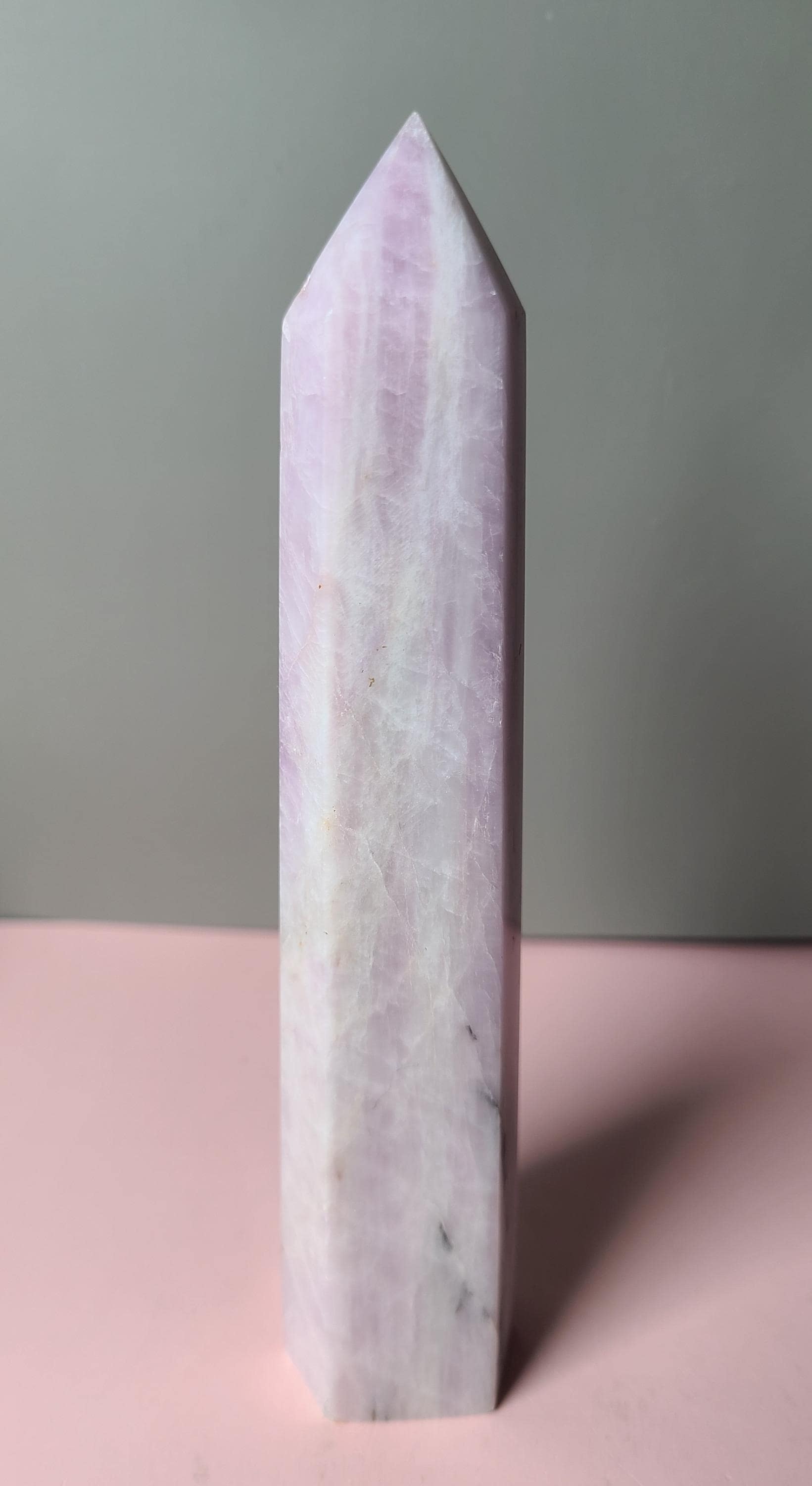 クンツァイトタワー 265g - Etsy 日本