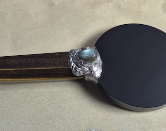 Spiegel van zwarte obsidiaan