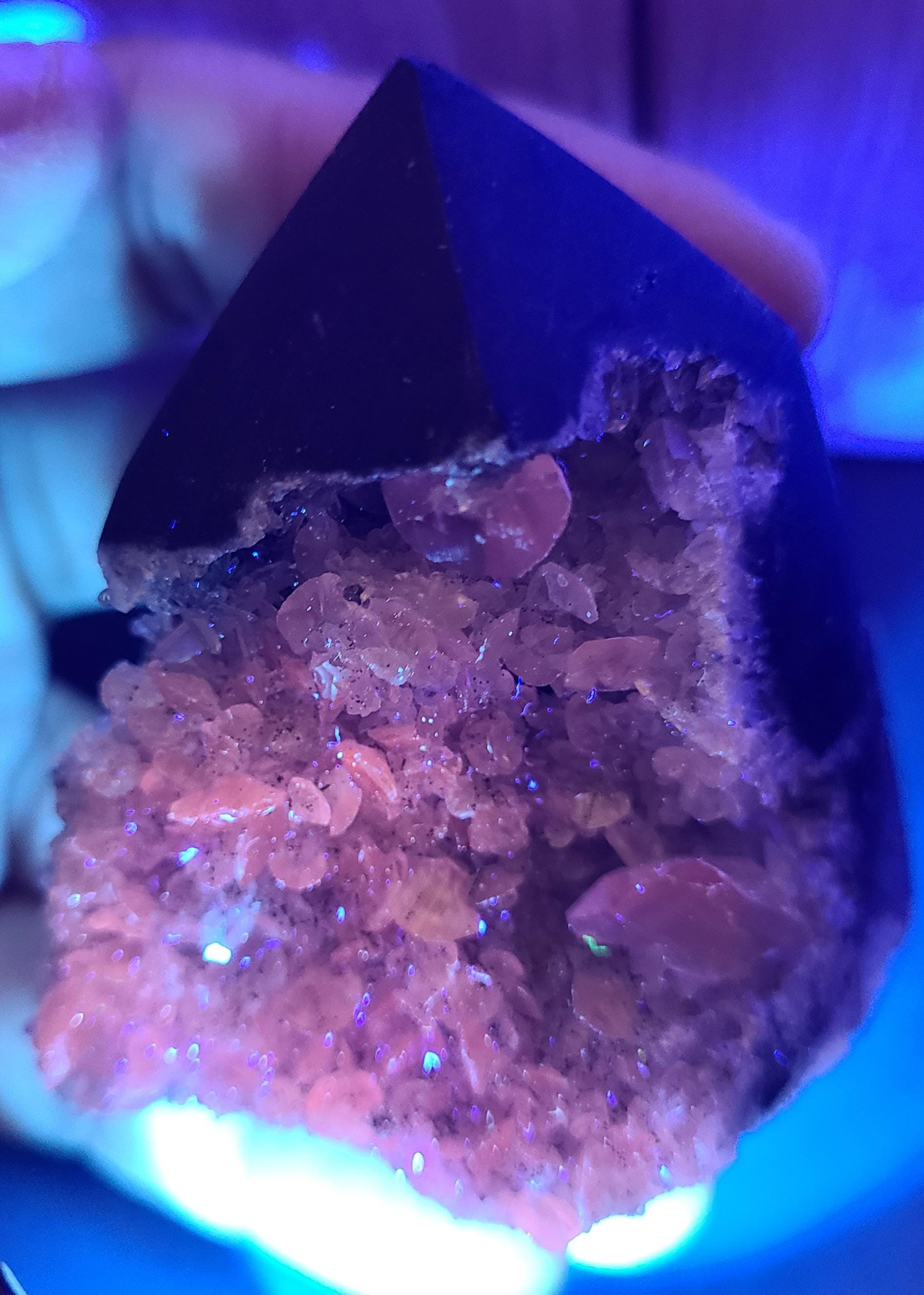 Torre de calcita reactiva a los rayos UV - Etsy México, image size:1892x2649