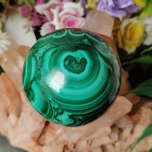 Natural Malachite Sphere, Malachite Green Sphere, Malachite Crystal Ball, Good Making Sphere,Malachite Handmade Ball,Malachite Gemstone Ball