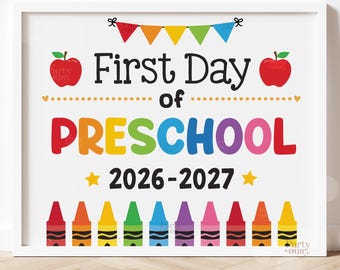 Placa de Volta às Aulas, Placa para o Primeiro Dia de Aula, Placa para Imprimir, Placa para o Primeiro Dia de Pré-Escola, Adereço para Fotos Escolares, Crianças, Professores, Download Digital Instantâneo