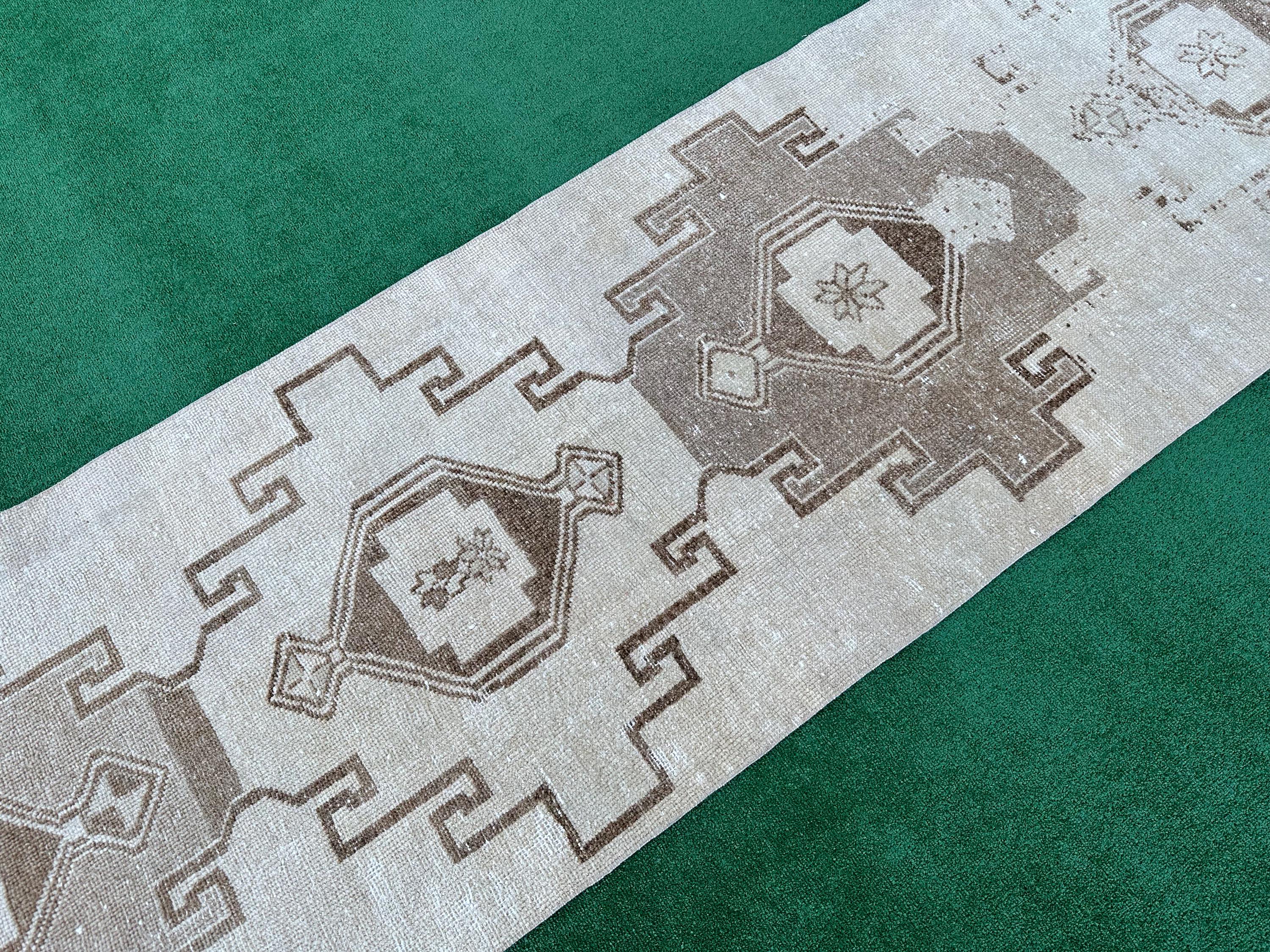 Unusual Rnner 3x10 Entryway Runner, Neutral Hallway Rug, Beige Oushak Runner, Vintage ...