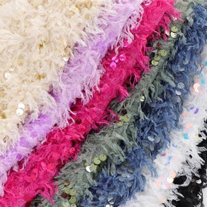 Tessuto con paillettes e piume, tessuto glitterato, tessuto con paillettes, tessuto per abiti, tessuto per abbigliamento, tessuto alla moda, tessuto con paillettes multicolore, tessuto da 1/2 iarda