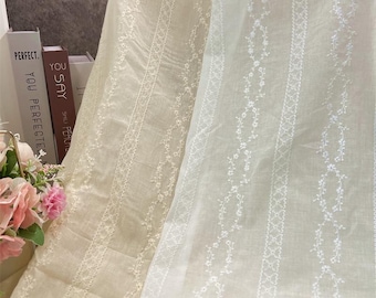 Blumen Baumwollstoff,Bestickter Stoff,weißer Stoff,Sommerkleid Stoff,Blumenstoff,Stoff von 1/2 Yard,Bestickter Baumwollstoff