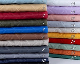Vadderat tyg, Rutigt tyg, Sofftyg, Enfärgat tyg, Vintertyg, Klädtyg, Kuddtyg, Möbeltyg, Tyg på 1/2 yard