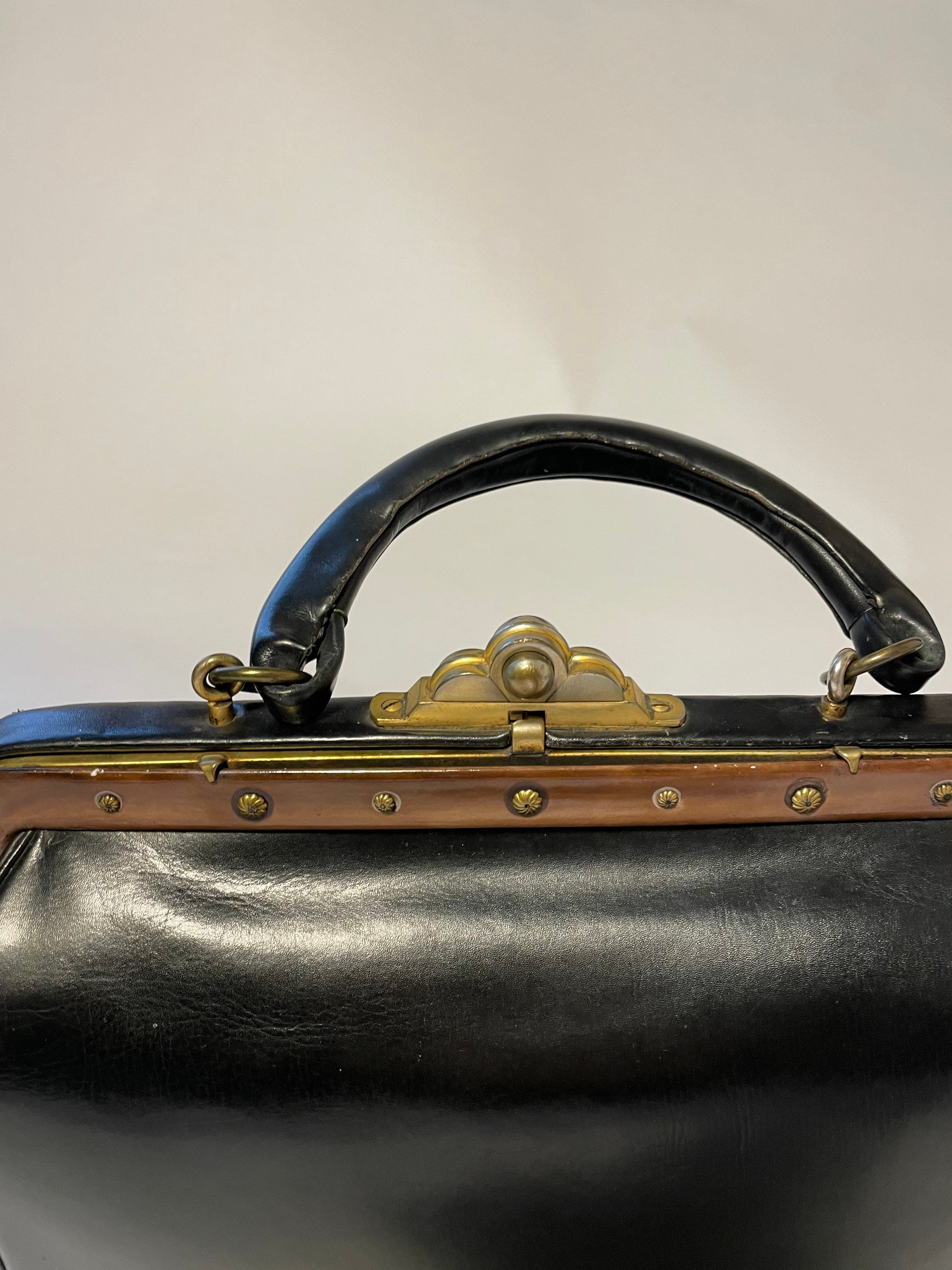 7 images Roberta di Camerino Black Leather Doctor Bag - MRS Couture